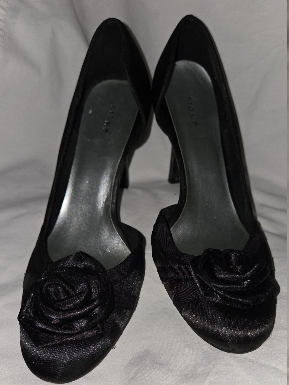 FIONI Clothing Black Satin Peep-Toe Heels with Rosette